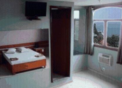 艾斯塔拉吉姆汽车旅馆（仅限成人） 里约热内卢 外观 照片